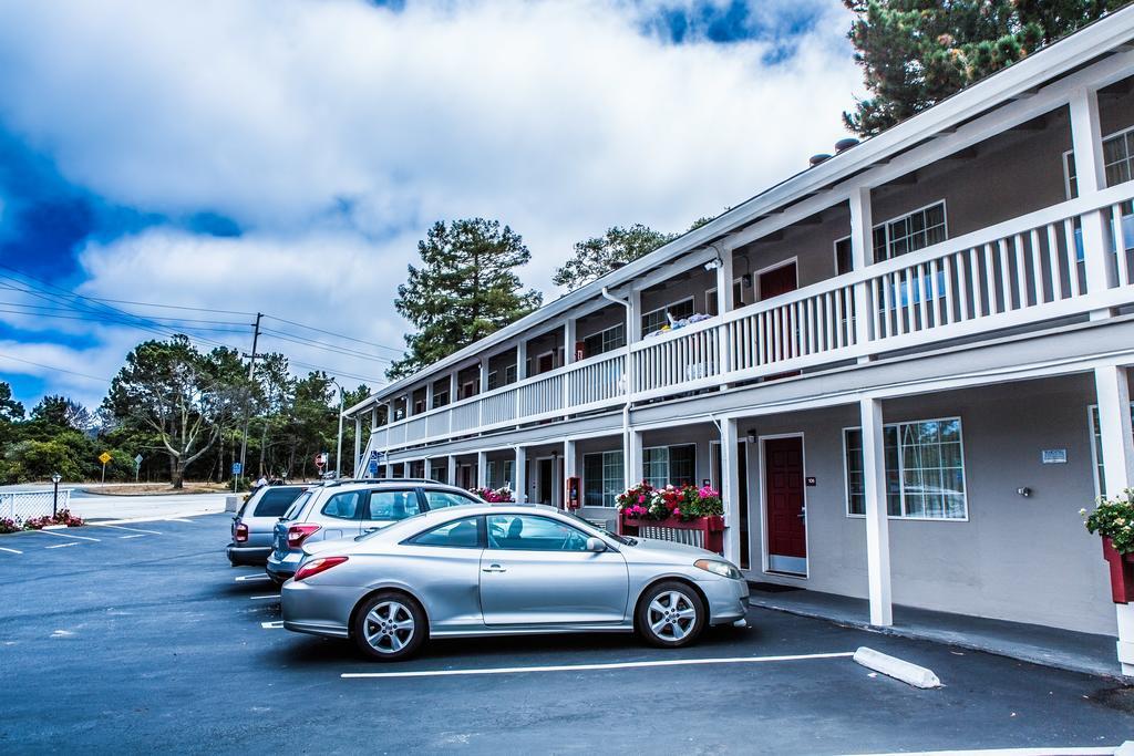 Pelican Inn Monterey Exterior foto